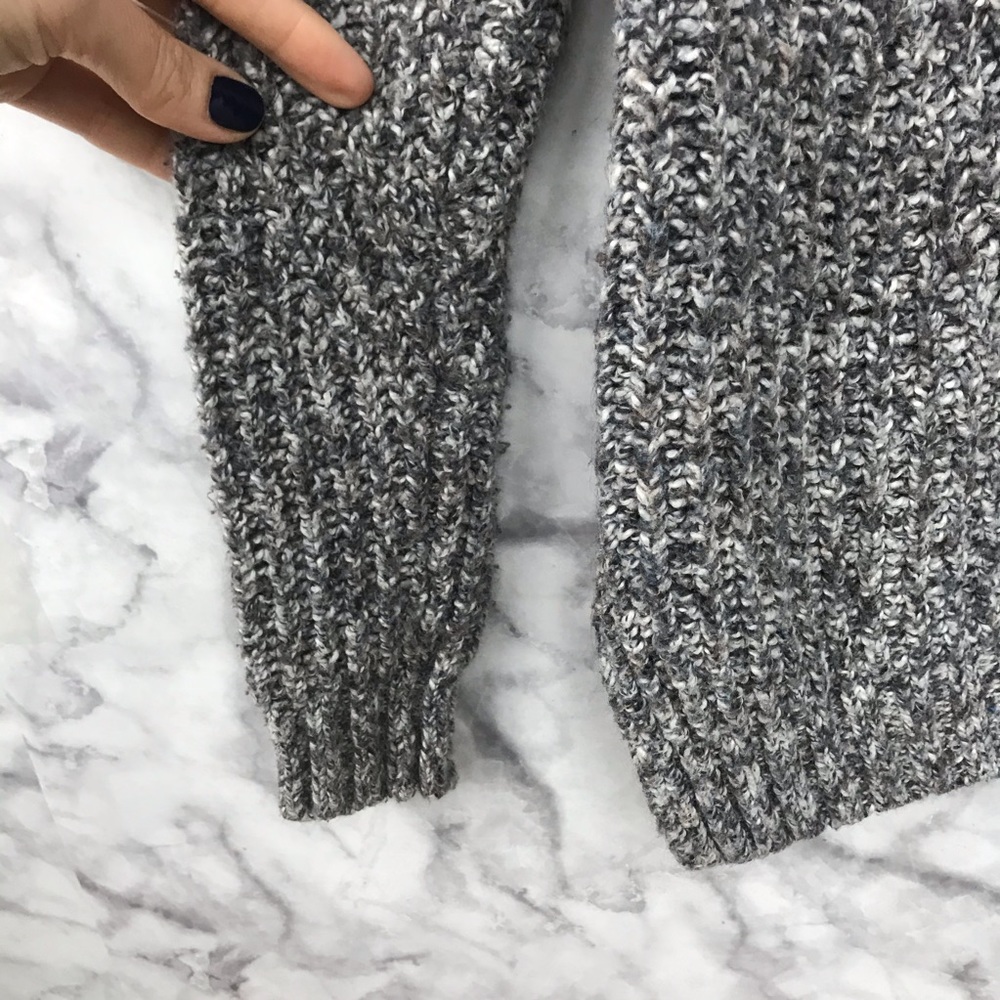American Eagle Outfitters Knit Crewneck Sweater - Picture 7 of 11